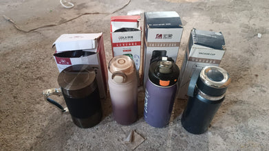 Stainless Steel Water Bottles Approx 600ML (Mix Design & Color / 1 Pc)